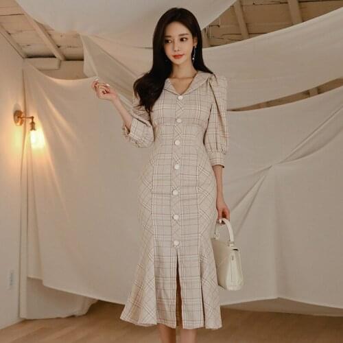 Runway Print Classic Plaid Dress Women Three Quarter Ruffle Midi Wrap Dress Women Singer Button Korean Dress Robe Hiver Femme