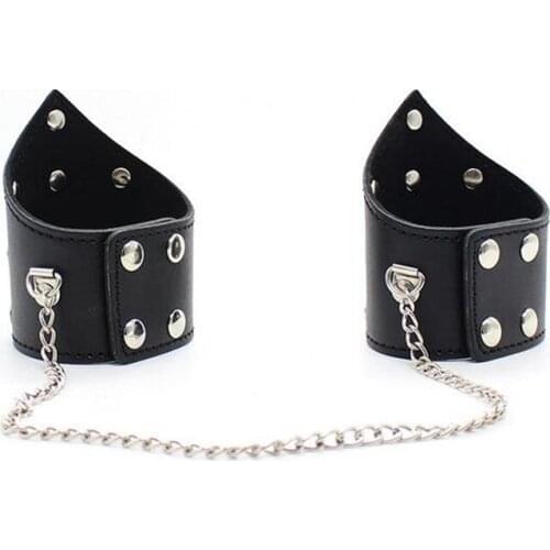 Adult Games Leather Black Punk Rivets Hand Cuffs Restraints Bondage Chain HandCuffs Erotic Sex Products Sex Toys for Couples