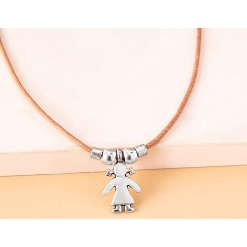 Personalised Boy Girl Daughter Son Pendant Necklace Punk Leather Chain Necklaces For Women Men Dad Mom Vintage Jewelry