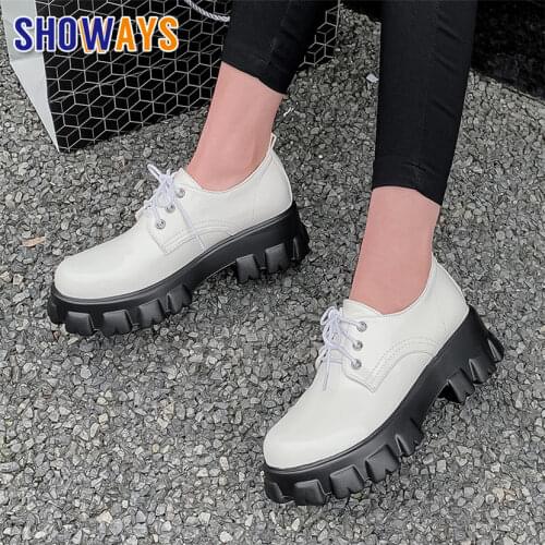 Big Size Retro Women Platform Derbies Black White Patent Leather Flats High Thick Heel Casual Round Toe Brogues Lady Torre Shoes