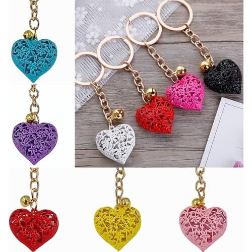 Lovely Hollow Lace Heart Bell Pendant Keychains For Women Luxury Car Keyring Holder Charm Bag Accessories Valentines Day Gifts