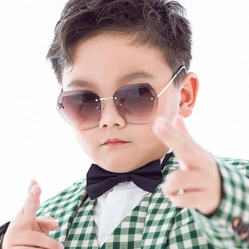 Daisyer 2020 Fashion Sunglasses Girls Brand Designer Cutting Lens Rimless Gradient Retro Alloy Frames