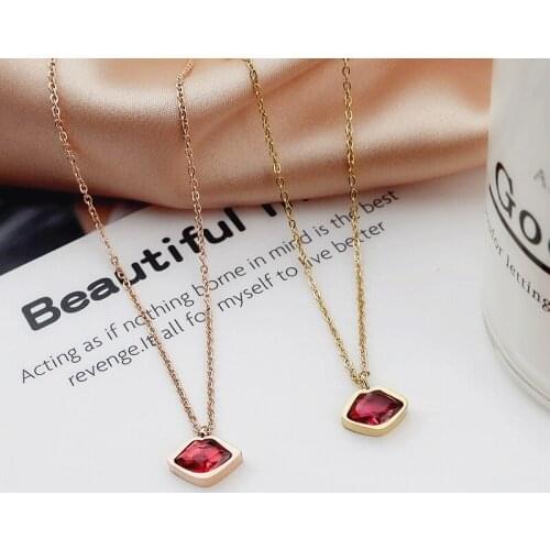 YUN RUO Red Lips Pendant Necklace Fashion Rose Gold Color Titanium Steel Woman Birthday Jewelry Not Change Color Drop Shipping
