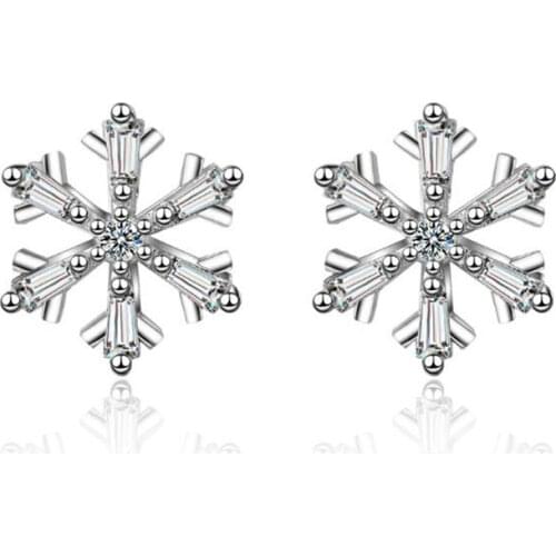 New Temperament Full Of Crystal Snowflake 925 Sterling Silver Jewelry Romantic Flower Student Gift Stud Earrings SE822