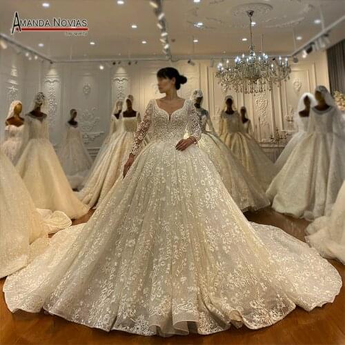 Luxury Lace Wedding Dresses Long Sleeves 2022 robe de mariage Beaded Appliqued Ball Gown Bridal Dresses