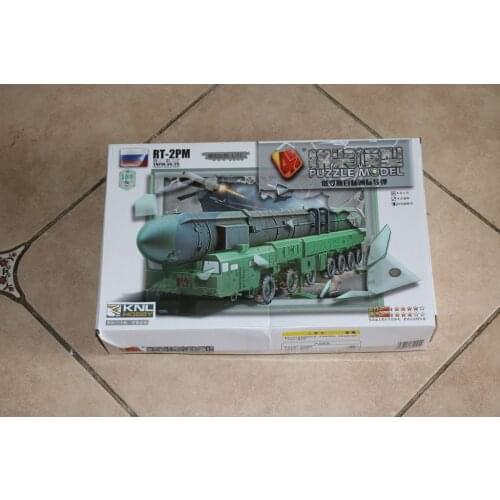 KNL HOBBY 1/72 scale Russia Army RT-2PM Topol Missile vehicle, SS-25 air defense missile launcher, radar vehicel Truck 4D