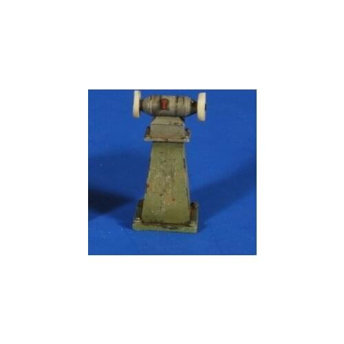 1:35 scale die-cast resin war scene model resin soldier military camp production machine assembly model including stickers