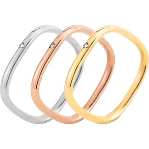 LOOKER Fashion Small Square Rings Geometric Zircon Golden Metal Minimalist Ring For Women Party Jewelry Gifts