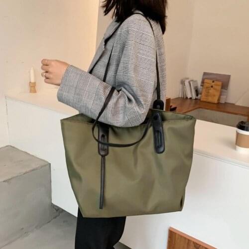 3 Colors Women Modern Tote Bag Single Shoulder with Zipper Portable Versatile Large Capacity Lady Casual Handbag for Shopping