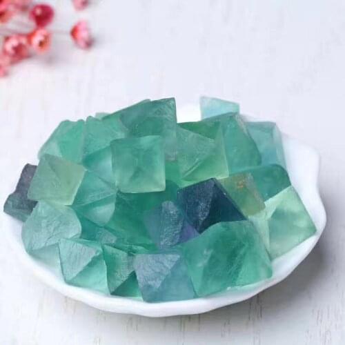 Natural octahedral green quartz crystal crystal mineral stone beautiful products
