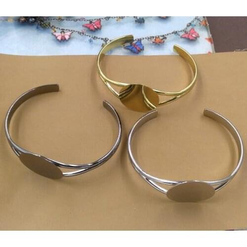 TAVASZI Bracelets With Charms