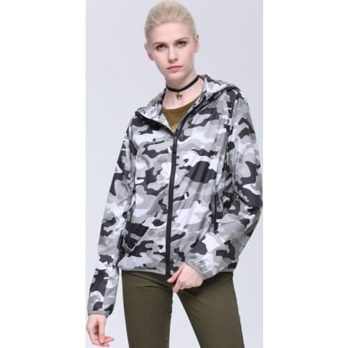 Military style Jacket 2020 New Arrival Female Sunscreen waterproof Jacket Chaquetas Camouflage hooded Mujer Jackets Wq920