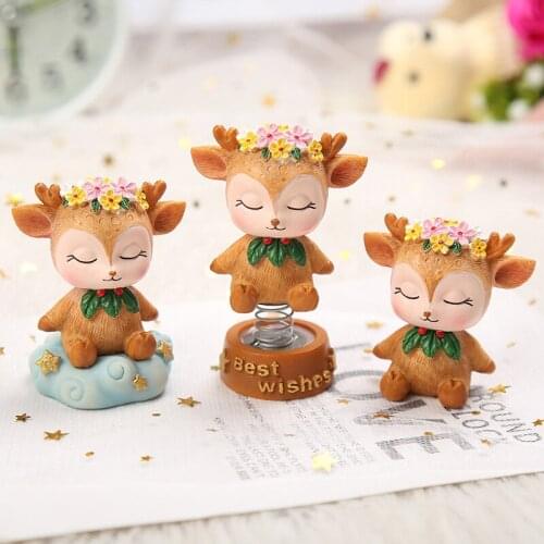 2020 Cute Deer Animal Figurines Fairy Garden Miniatures Resin Ornaments for Car Crafts Cake Wedding Home Furnishing Accessories