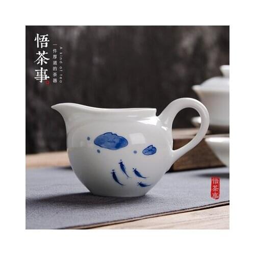 Ceramic Fair Tea Cup Hand-painted Underglaze Color Hand-painted Fish Cha Hai GongdaoTeacup Kung Fu Tea Set Accessories Teaware