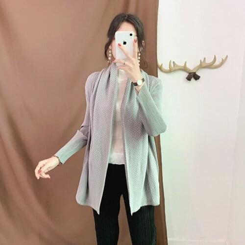 AMYGU Women's Large Jackets