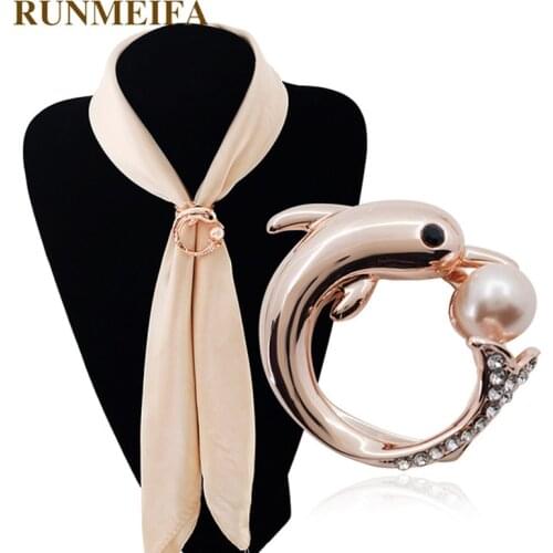 RUNMEIFA Beaded Brooches For Clothes