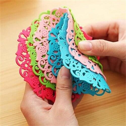 1 PC Beautiful Silicone Coasters Random Color Round Drink Coasters Lace Stain Resistant Placemat