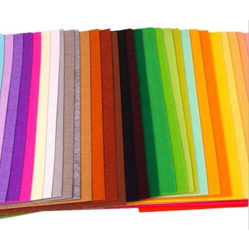 40PCs Nonwoven Felt Fabric 1mm Thickness Cloth Bundle for Sewing Dolls DIY Crafts Scrapbook Felt Sheets of Home Decor 10*10cm