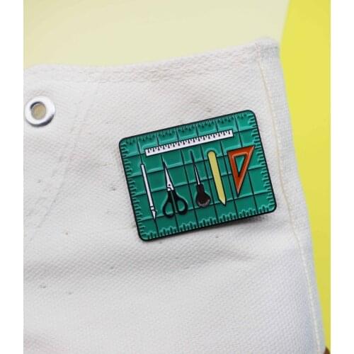 Green handmade tray Lapel Pin scissors ruler Tweezers Creative Lapel Brooch Backpack Jackets Badge
