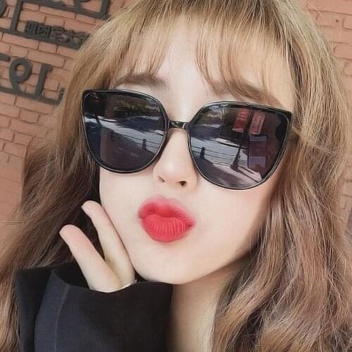 Cat Eye Women Sunglasses Fashion Oversized Sexy Leopard Big Frame Glasses Vintage Designer Sun Glasses Shades Shades for Women