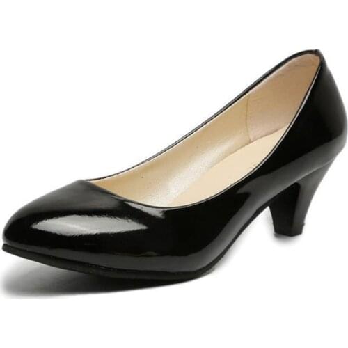 Womens Leather Med Heels New High Quality Shoes Classic Black&White Pumps for Office Ladies White High Heels Red Sexy Heels