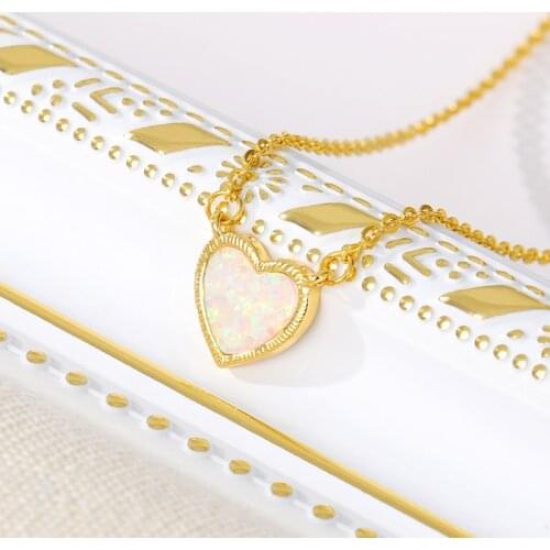 Love Heart Shape Necklace High Quality Exquisite Feminia Women Choker Wedding Bridal Jewelry Gifts Aesthetic Pendant Necklaces