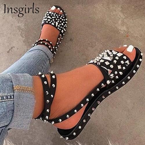 Summer Sandals Women 2021 New Fashion Open Toe Buckle Casual Rivet Sandals 35-43 Large-Sized Female Home Beach Flat Shoes