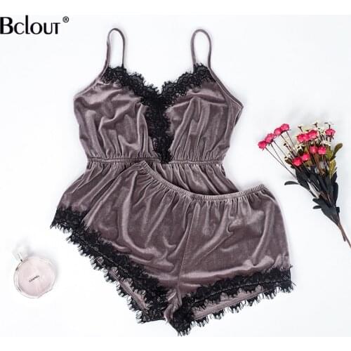 Bclout Sexy Womens Pajamas Sets Brown Velvet Camis Lace Tops And Shorts 2 Pieces Female 2020 Sleepwear Nightwear Pajama