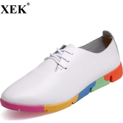 XEK 2018 Split Leather Women Flat Shoes New Spring Autumn Students Sneakers Shoes Solid Leather Laides Loafers Shoes JH155