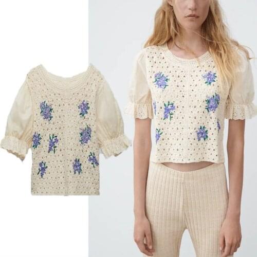 Za 2021 Mixed Cropped Embroidered Tops Woman Short Puff Sleeve Cutwork Knit Blouse Female Fashion Autumn Embroidery Blouses
