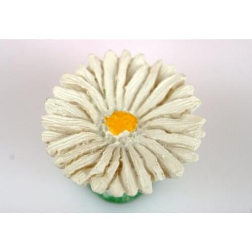 White Sunflower Child Cartoon Garden Style Kitchen Cabinet Handle and Knobs