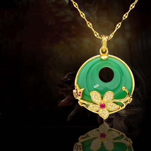 Natural Green Hand Carved Ping'an Clasp Jade Pendant Fashion Boutique Jewelry Mens and Womens 925 Silver Inlaid Necklace