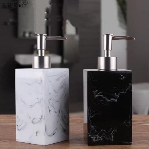 Bathroom Accessories Portable Push Type Liquid Soap Water Mouthwash Dispensers Shampoo Conditioner Body Wash Lotion Pump Bottle