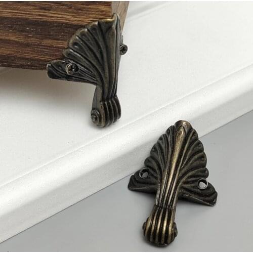 4Pcs Antique Corner Protector Bronze Golden Gift Wine Box Jewelry Wooden Case Decorative Feet Leg Metal Corner Bracket Hardware