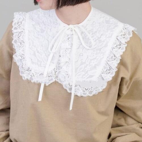 Artsy Collar Womens White Hollowing-Out Lace Floral Fake Collar False Collar for Summer Dress Wedding Dress Accessory LX9E