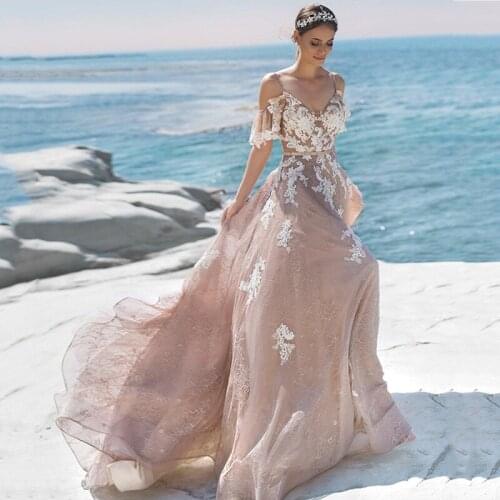 Elegant Lace Wedding Dresses 2020 V Neck Beach Boho Bridal Dress Dubai Arabic Spaghetti Straps Wedding Gowns Vestido de novia