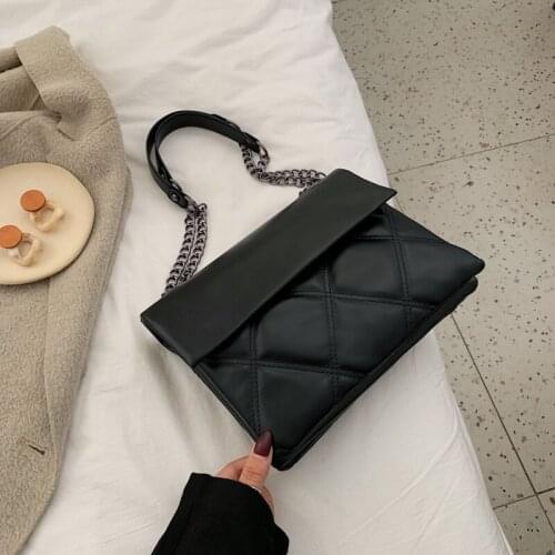 2020 ladies chain handbags fashion casual shopping bag Crossbody bag Solid color leather shoulder messenger bag for women