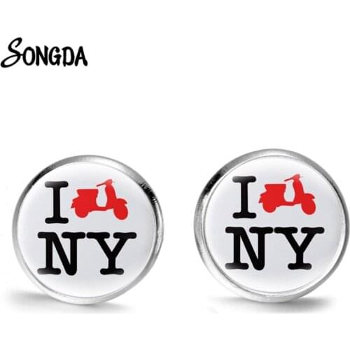 Simple I Love New York City Earrings Silver Color Cartoon Funny Art Photo Glass Round Ear Studs Fashion Jewelry Urban Souvenirs