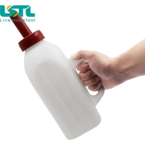2L Farm Pet Cattle Milk Bottle Feeding Is Thickened Calf Calf Cows Milk Jug Hand Horizontal Bottle Plastic Bottle Feeding Device