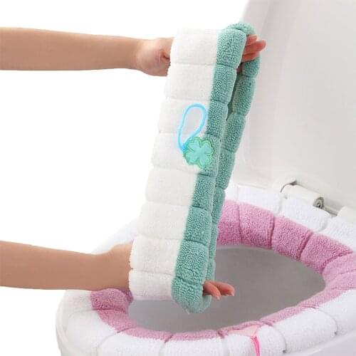 Plush Toilet Seat Cushion Portable Handle Cute Peach Heart Pattern Fully Enclosed Design Bathroom Tool