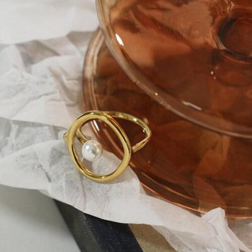 French-Style European and American Simple Ring Pearl Ring Titanium Steel Plated 14K Gold Color Protection Womens ring