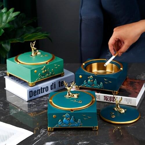 European Luxury Elk Ashtray with Cover Office Living Room Decoration Large Capacity Windproof Car Ashtray Gift for Boyfriend New