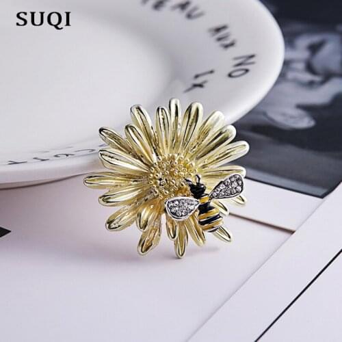 SUQI Vintage exquisite plant Bee Sunflower lapel Brooch pins Rhinestone Enamel brooches Pin for Womens Jewelry accessories 2019