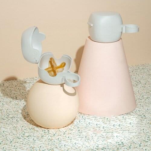 1Pcs Baby Pacifier Box Kid Solid Box Soother Container Holder Cover Travel Portable Storage Case Holder for Pacifier Plastic Box