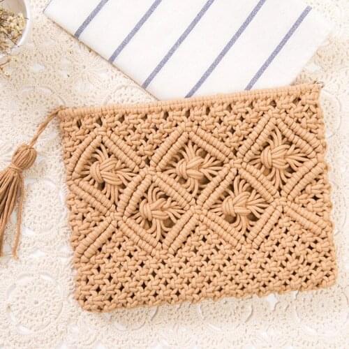 2021 New Simple Tassel Hand Straw Woven Bag Retro Summer Beach Women Bag Straw Shoulder Bag Small Beach HandBags Messenger Bags