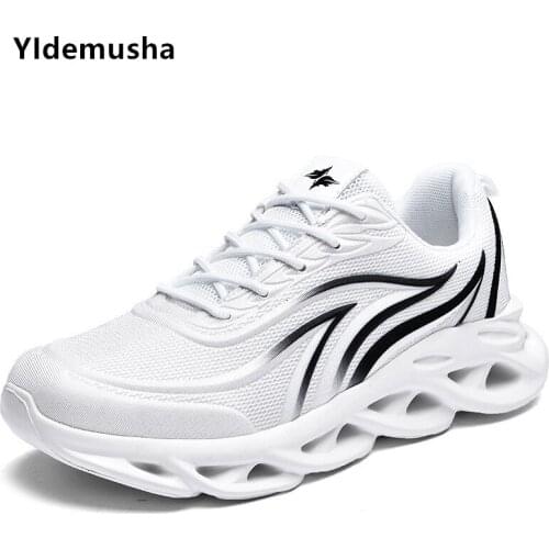 Spring Autumn Men Vulcanize Shoes Lightweight Breathable Flats Men Shoes Soft Sole Casual Running Shoes Men Trainers Sneakers