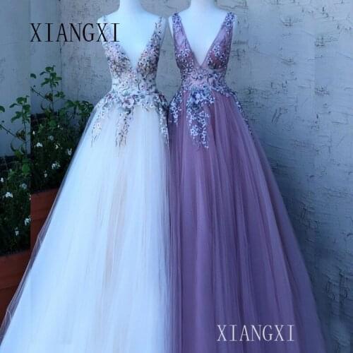 Elegant Long Prom Dress 2020 Deep V-Neck Lace Appliques Tulle Floor Length Prom Party Dresses Vestido de festa Longo