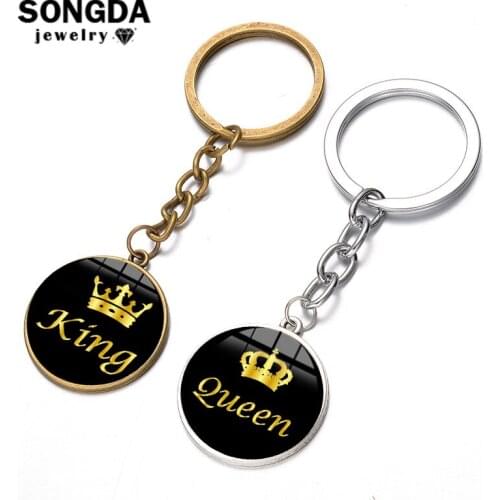 SONGDA Fashion Her King His Queen Letter Print Glass Dome Keychain Couple Lovers High Grade Alloy Key Chain Bag Car Accessories