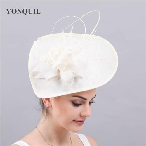 Fashion Ladies Bridal Derby Big Fascinator Hat With Feather Flower Headpiece Sinamay Hat Women Wedding Hair Accessories SYF610