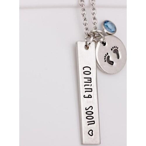 N233 Fashion simple jewelry letter friendship necklace
